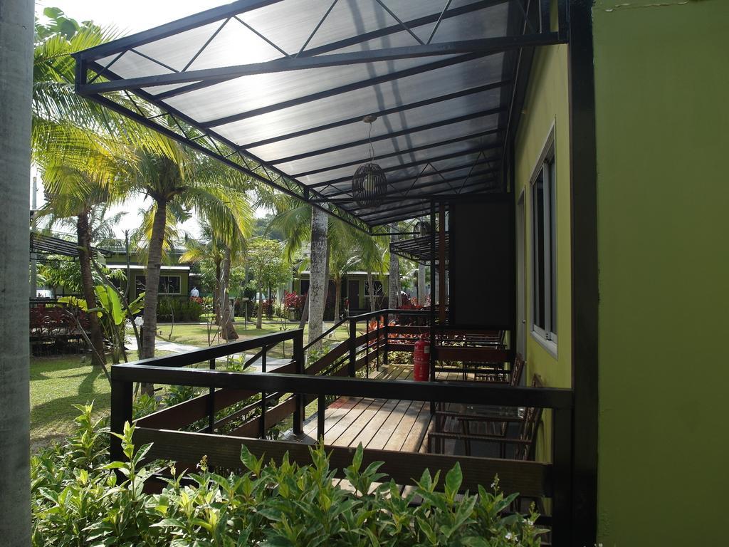 Casa Fina Fine Homes Pantai Cenang  Esterno foto