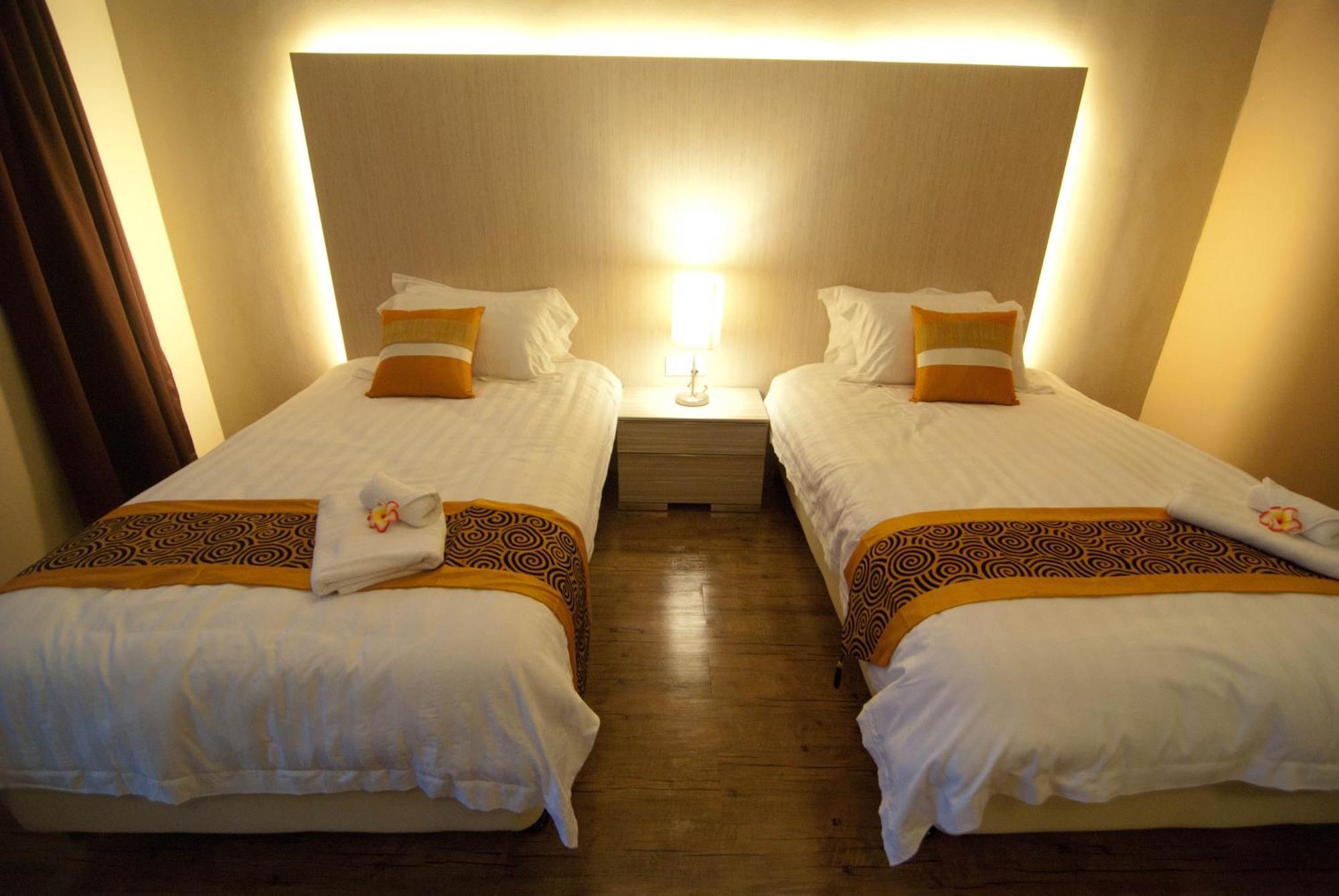 Casa Fina Fine Homes Pantai Cenang  Esterno foto