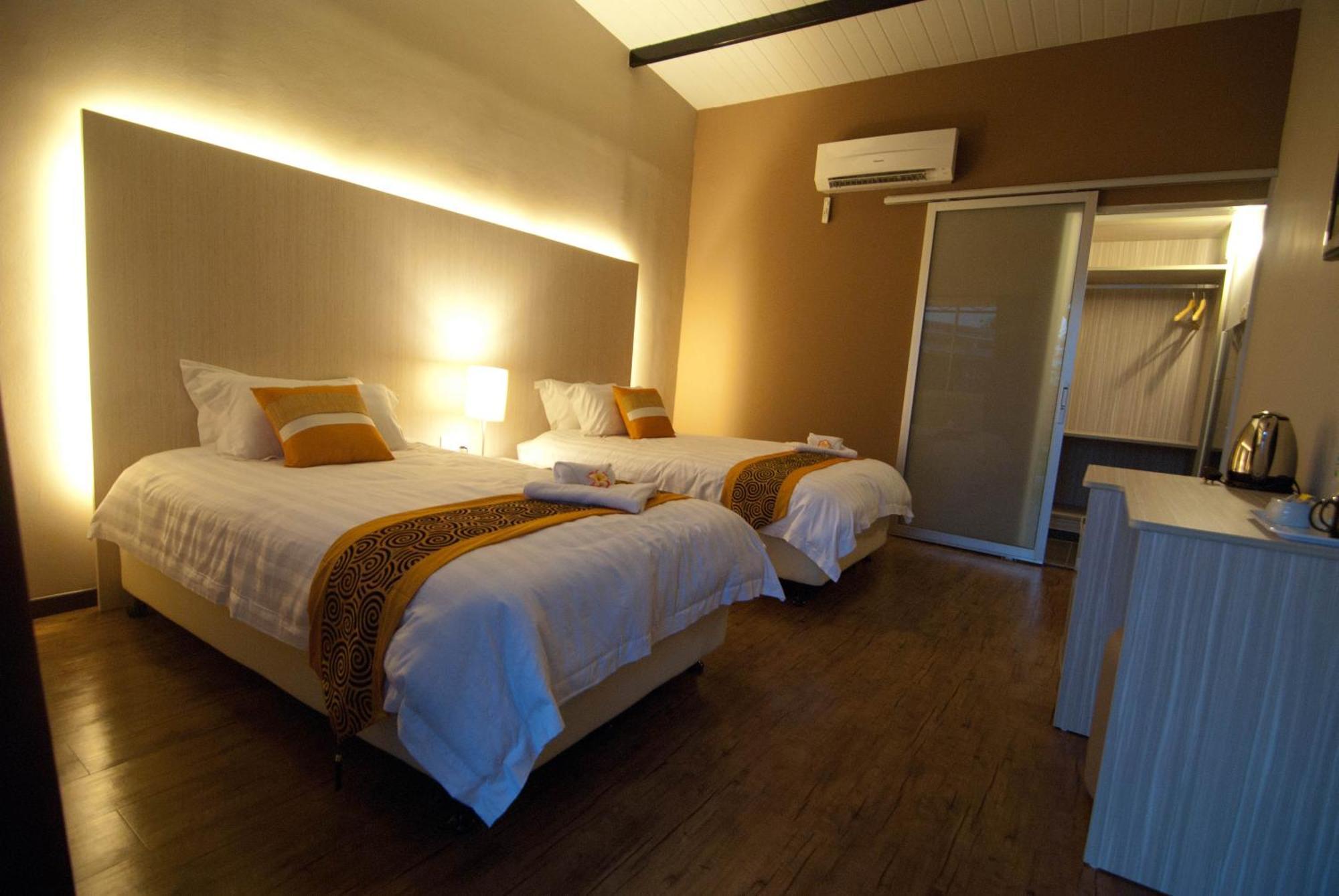 Casa Fina Fine Homes Pantai Cenang  Esterno foto